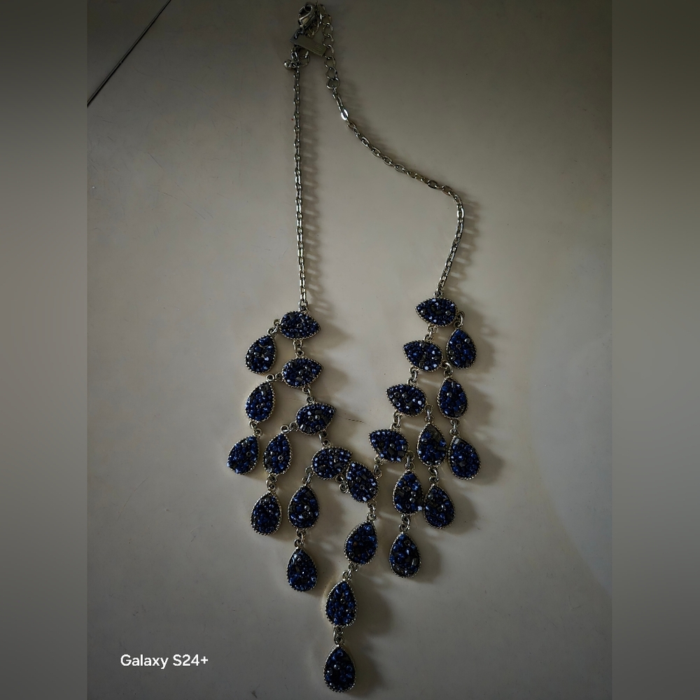 Elegant Blue and Silver Necklace